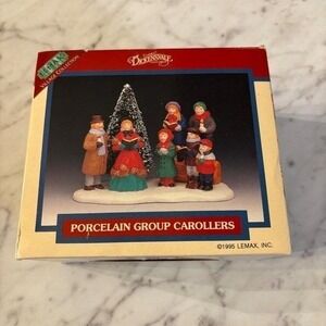 Lemax Dickensvale Collection Porcelain Group Carolers Village ChristmasTree 1995